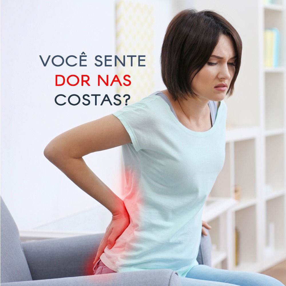 Mulher com dor nas costas — quiropraxia Itapema